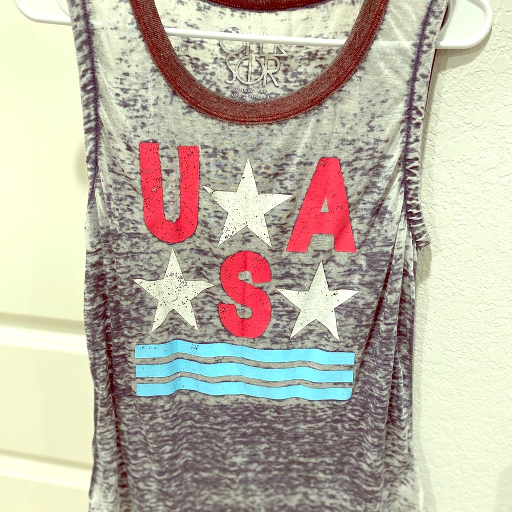 Muscle tee